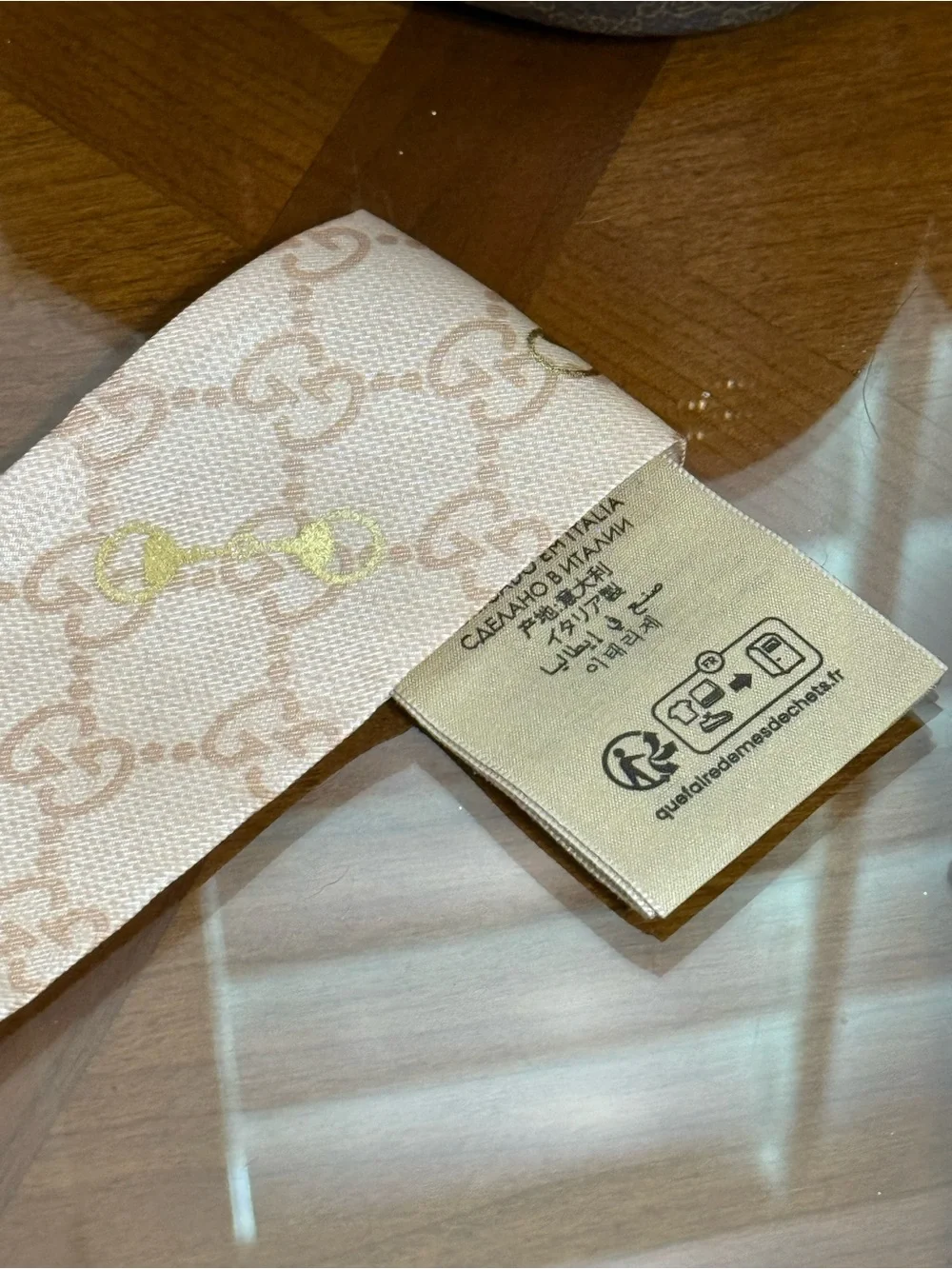 GUCCI GG Horse-bit Pale Pink Silk Twilly Scarf